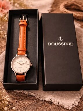 New Avon Boussivie Watch Quartz Brown & Silver 1921 Modern Everyday Women